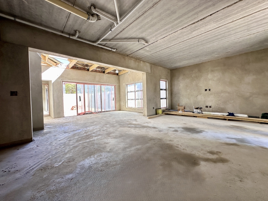 4 Bedroom Property for Sale in Sandown Western Cape